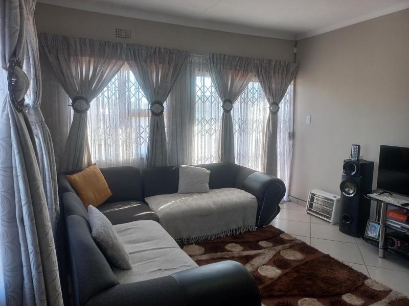 3 Bedroom Property for Sale in Queenstown Central Eastern Cape